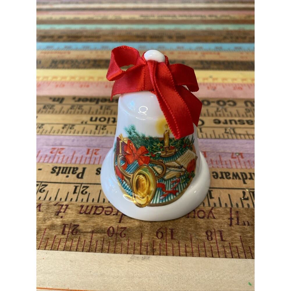 Vintage Hallmark Ornament Porcelain Ceramic Bell for Mother & Dad 1984 White Red - Picture 2 of 6